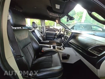2019 Dodge Grand Caravan SXT 121.2" WB – miniatura 8