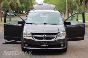 2019 Dodge Grand Caravan SXT 121.2" WB - miniatura 23