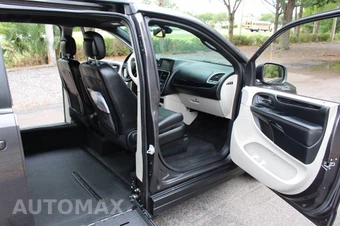 2019 Dodge Grand Caravan SXT 121.2" WB - miniatura 28