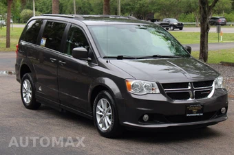 2019 Dodge Grand Caravan SXT 121.2" WB - miniatura 3