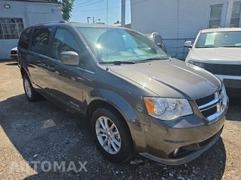2019 Dodge Grand Caravan SXT 121.2" WB - miniatura 3