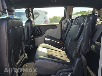 2019 Dodge Grand Caravan SXT 121.2" WB - miniatura 13
