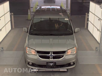 2019 Dodge Grand Caravan SXT 121.2" WB - miniatura 2