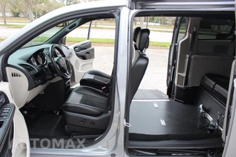 2019 Dodge Grand Caravan SXT 121.2" WB - miniatura 26