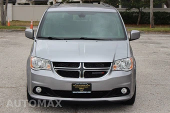 2019 Dodge Grand Caravan SXT 121.2" WB - miniatura 4