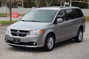 2019 Dodge Grand Caravan SXT 121.2" WB - miniatura 5