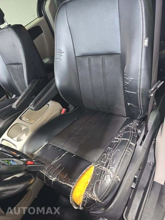 2019 Dodge Grand Caravan SXT 121.2" WB – miniatura 22