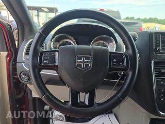 2019 Dodge Grand Caravan SXT 121.2" WB - miniatura 10