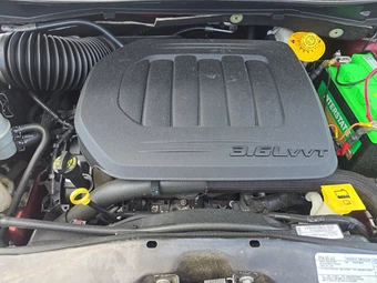 2019 Dodge Grand Caravan SXT 121.2" WB - miniatura 16