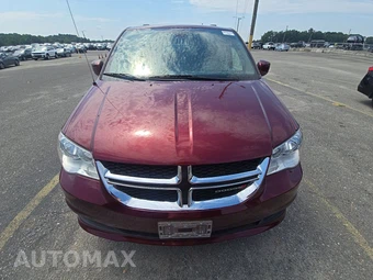 2019 Dodge Grand Caravan SXT 121.2" WB - miniatura 2