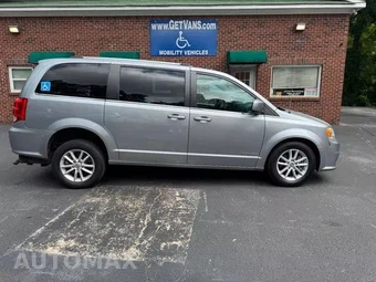 2019 Dodge Grand Caravan SXT 121.2" WB - miniatura 19