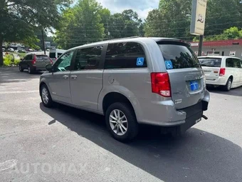 2019 Dodge Grand Caravan SXT 121.2" WB - miniatura 6