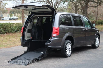 2019 Dodge Grand Caravan SXT 121.2" WB - car from the USA, Manheim Buy-Now listing at AUTOMAX