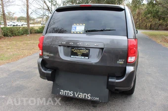 2019 Dodge Grand Caravan SXT 121.2" WB - miniatura 17