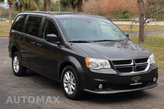 2019 Dodge Grand Caravan SXT 121.2" WB - miniatura 3