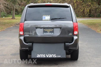 2019 Dodge Grand Caravan SXT 121.2" WB - miniatura 8