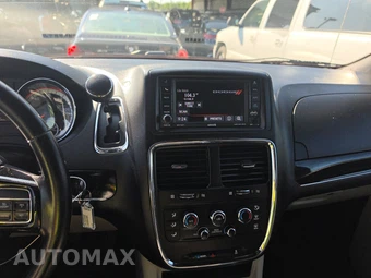 2019 Dodge Grand Caravan SXT 121.2" WB - miniatura 11