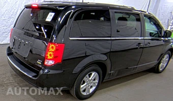 2019 Dodge Grand Caravan SXT 121.2" WB - miniatura 4