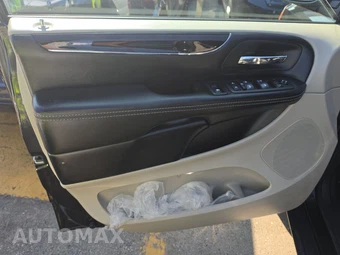 2019 Dodge Grand Caravan SXT 121.2" WB - miniatura 9