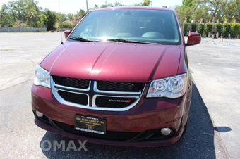 2019 Dodge Grand Caravan SXT 121.2" WB - miniatura 15