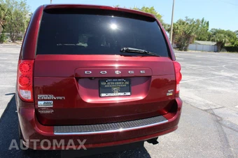 2019 Dodge Grand Caravan SXT 121.2" WB - miniatura 18