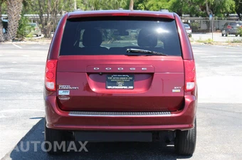 2019 Dodge Grand Caravan SXT 121.2" WB - miniatura 8
