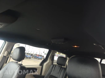 2019 Dodge Grand Caravan SXT 121.2" WB – miniatura 19