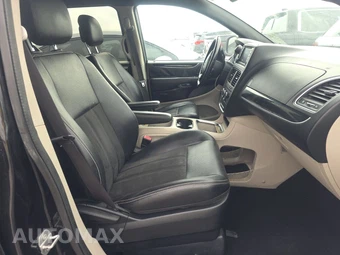 2019 Dodge Grand Caravan SXT 121.2" WB – miniatura 8