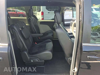 2019 Dodge Grand Caravan SXT 121.2" WB – miniatura 14