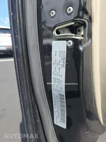 2019 Dodge Grand Caravan SXT 121.2" WB – miniatura 2