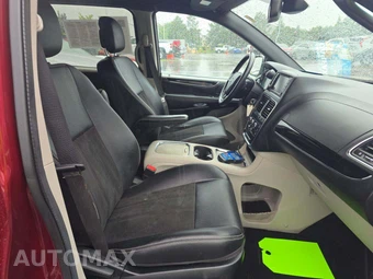 2019 Dodge Grand Caravan SXT 121.2" WB - miniatura 19