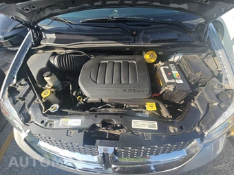 2019 Dodge Grand Caravan SXT 121.2" WB - miniatura 15