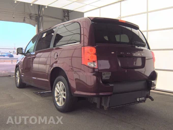 2019 Dodge Grand Caravan SXT 121.2" WB - miniatura 6