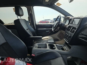 2019 Dodge Grand Caravan SXT 121.2" WB - miniatura 8