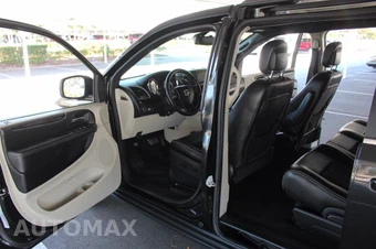 2019 Dodge Grand Caravan SXT 121.2" WB - miniatura 23