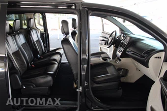 2019 Dodge Grand Caravan SXT 121.2" WB - miniatura 26
