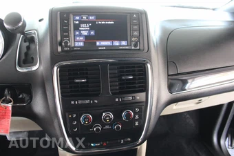 2019 Dodge Grand Caravan SXT 121.2" WB - miniatura 41