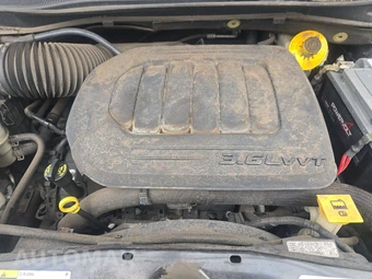 2019 Dodge Grand Caravan SXT 121.2" WB - miniatura 16