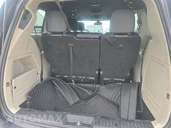 2019 Dodge Grand Caravan SXT 121.2" WB - miniatura 17