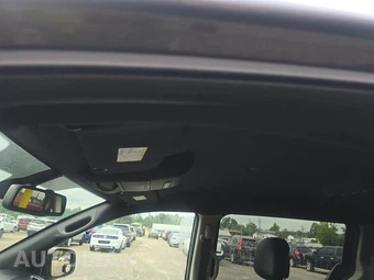 2019 Dodge Grand Caravan SXT 121.2" WB - miniatura 19