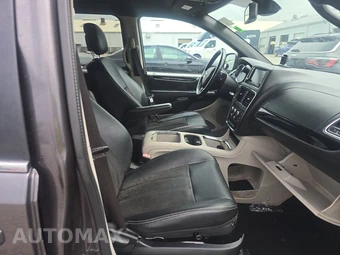 2019 Dodge Grand Caravan SXT 121.2" WB - miniatura 8