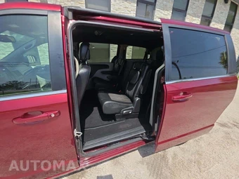 2019 Dodge Grand Caravan SXT 121.2" WB – miniatura 13