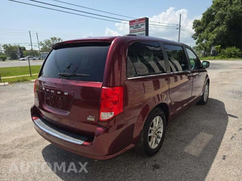 2019 Dodge Grand Caravan SXT 121.2" WB – miniatura 3