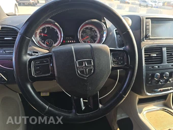 2019 Dodge Grand Caravan SXT 121.2" WB – miniatura 10