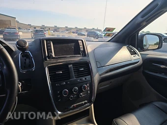 2019 Dodge Grand Caravan SXT 121.2" WB – miniatura 11