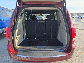 2019 Dodge Grand Caravan SXT 121.2" WB – miniatura 17