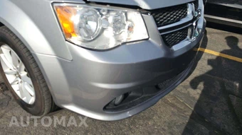 2019 Dodge Grand Caravan SXT 121.2" WB - miniatura 24