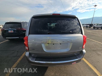 2019 Dodge Grand Caravan SXT 121.2" WB - miniatura 5