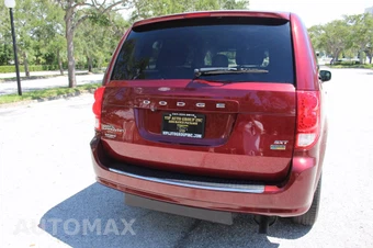2019 Dodge Grand Caravan SXT 121.2" WB - miniatura 17