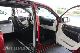 2019 Dodge Grand Caravan SXT 121.2" WB - miniatura 29